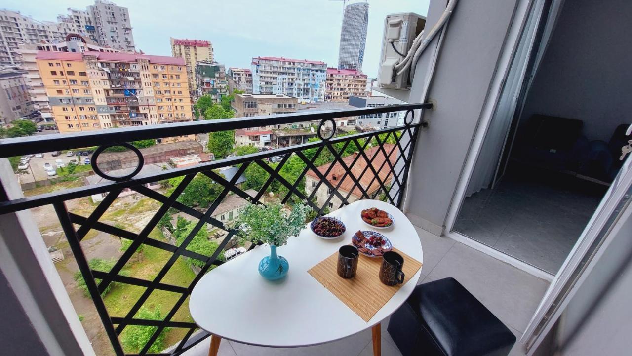 Irakli Sweet Home Батуми Экстерьер фото