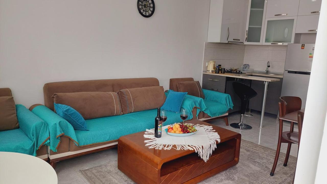 Irakli Sweet Home Батуми Экстерьер фото