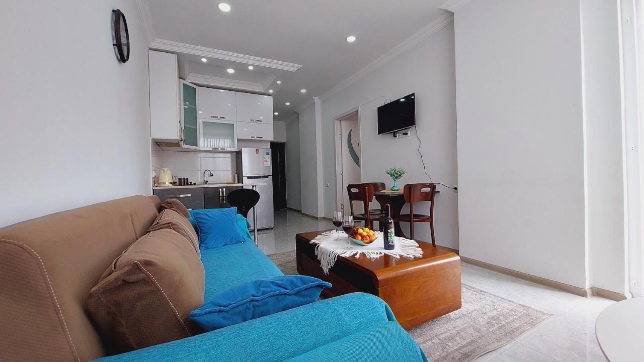 Irakli Sweet Home Батуми Экстерьер фото
